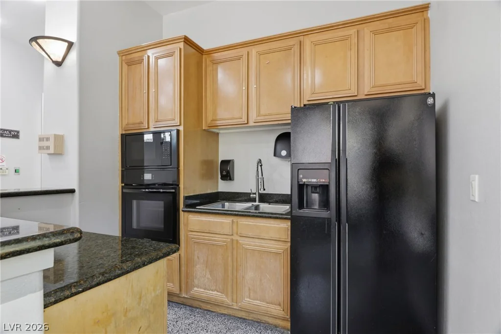 7143 Durango, Las Vegas, NV 89113