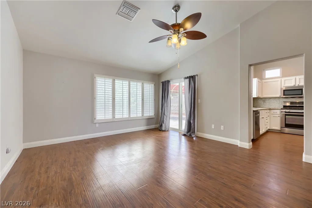 10033 Netherton, Las Vegas, NV 89134