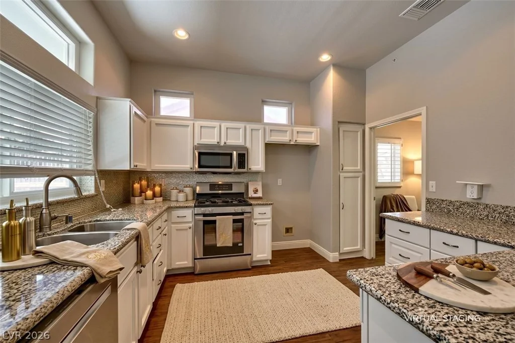 10033 Netherton, Las Vegas, NV 89134