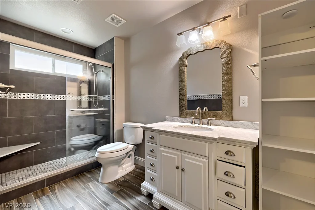 10033 Netherton, Las Vegas, NV 89134
