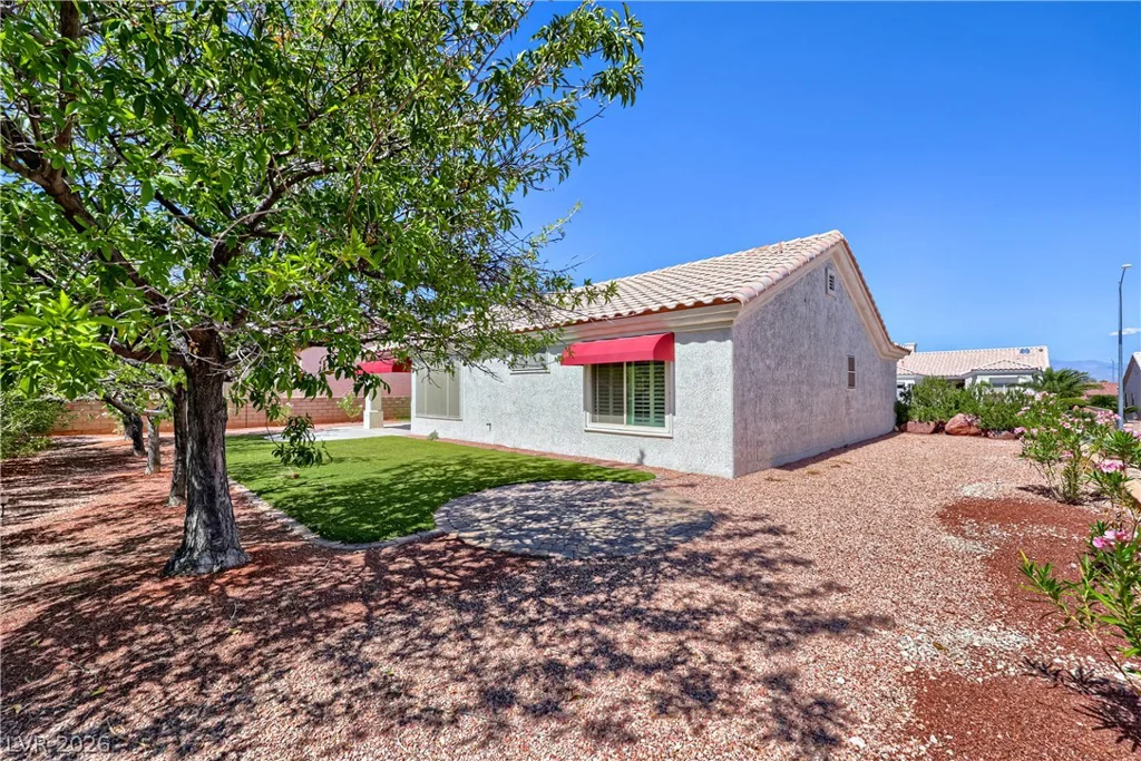 10033 Netherton, Las Vegas, NV 89134
