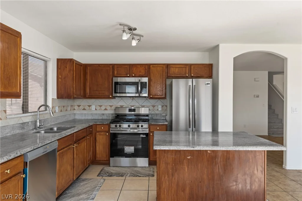 4655 Gracemont, Las Vegas, NV 89139