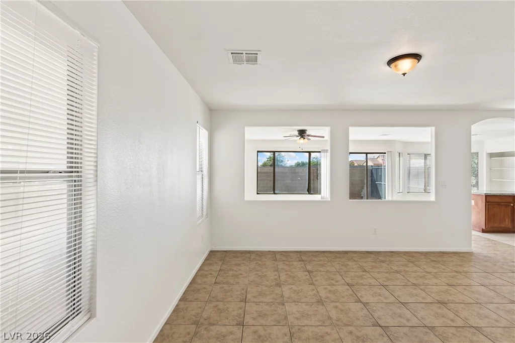 4655 Gracemont, Las Vegas, NV 89139