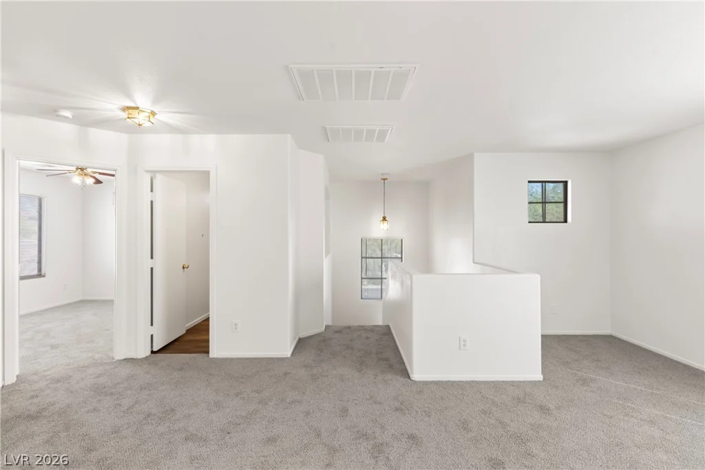 4655 Gracemont, Las Vegas, NV 89139