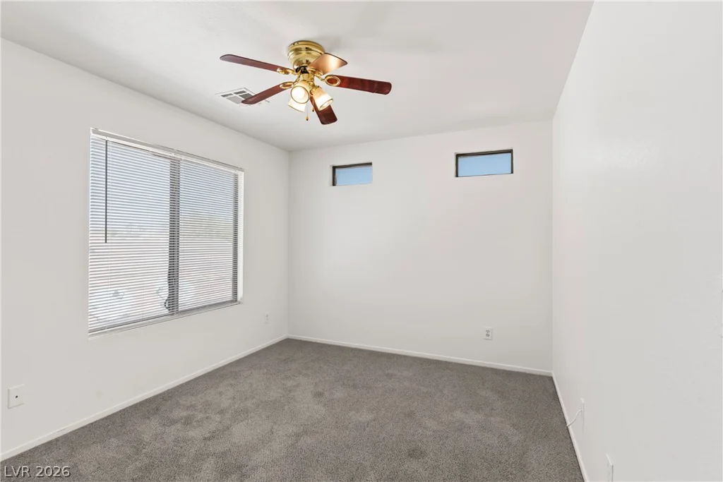 4655 Gracemont, Las Vegas, NV 89139