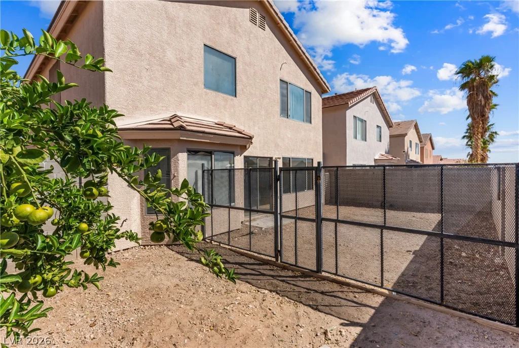 4655 Gracemont, Las Vegas, NV 89139