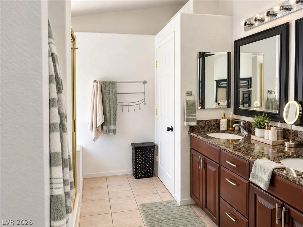 1472 Dragon Rock, Henderson, NV 89052