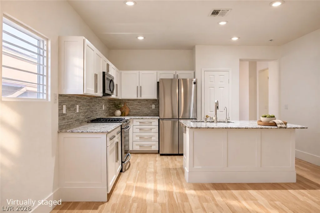 601 Bear Grass, Las Vegas, NV 89144