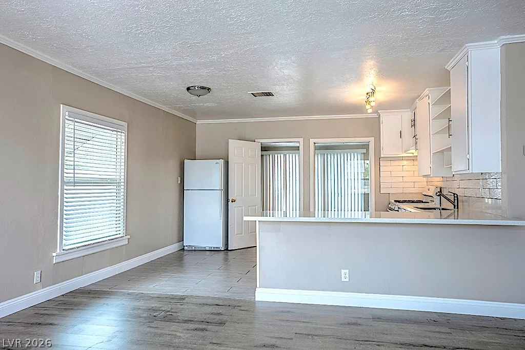 911 1st, Las Vegas, NV 89101