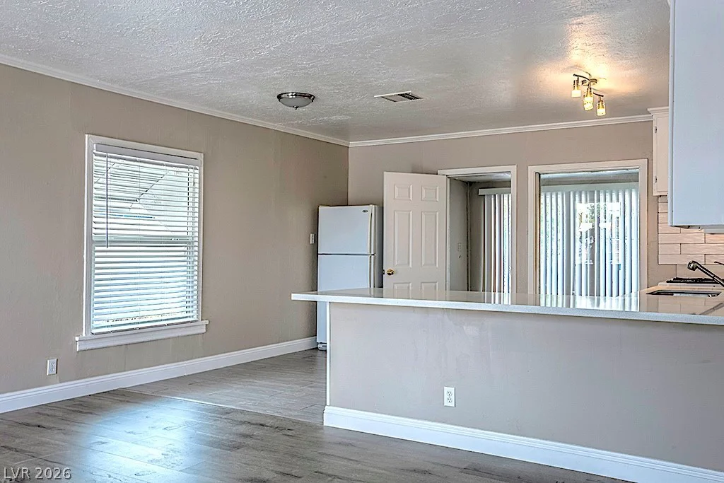 911 1st, Las Vegas, NV 89101