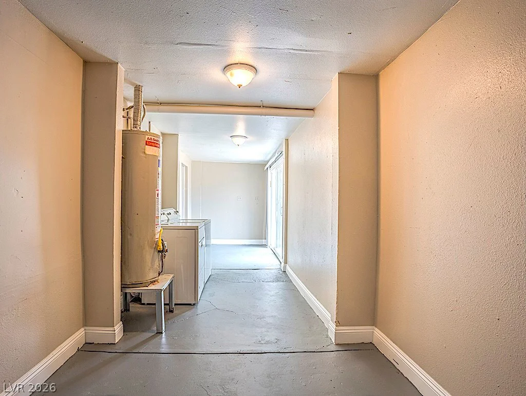 911 1st, Las Vegas, NV 89101