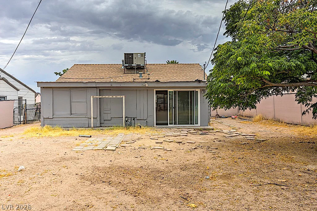 911 1st, Las Vegas, NV 89101