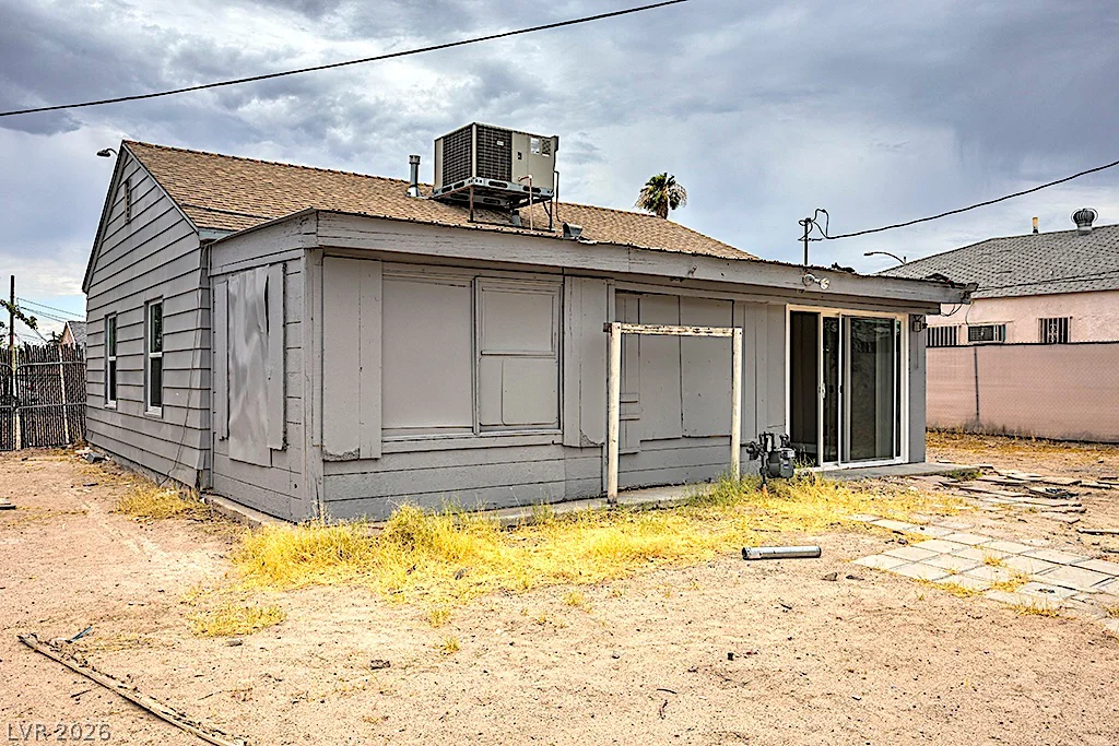 911 1st, Las Vegas, NV 89101