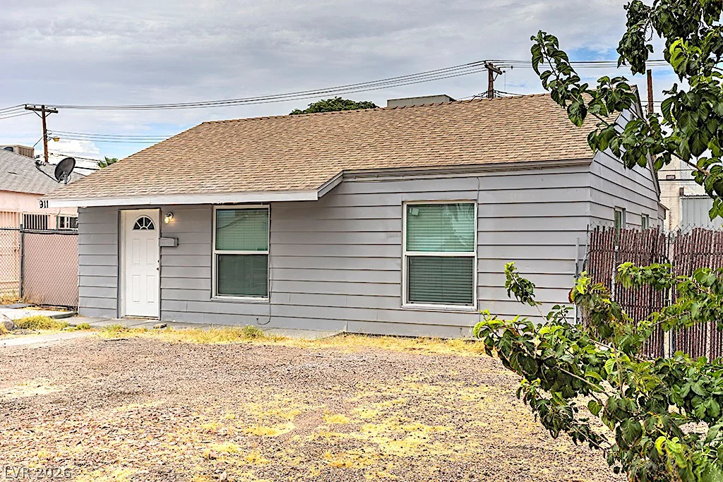 911 1st, Las Vegas, NV 89101