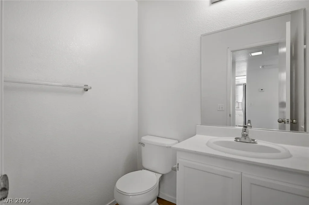 1428 Desert Hills, Las Vegas, NV 89117