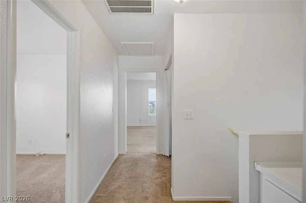 1428 Desert Hills, Las Vegas, NV 89117