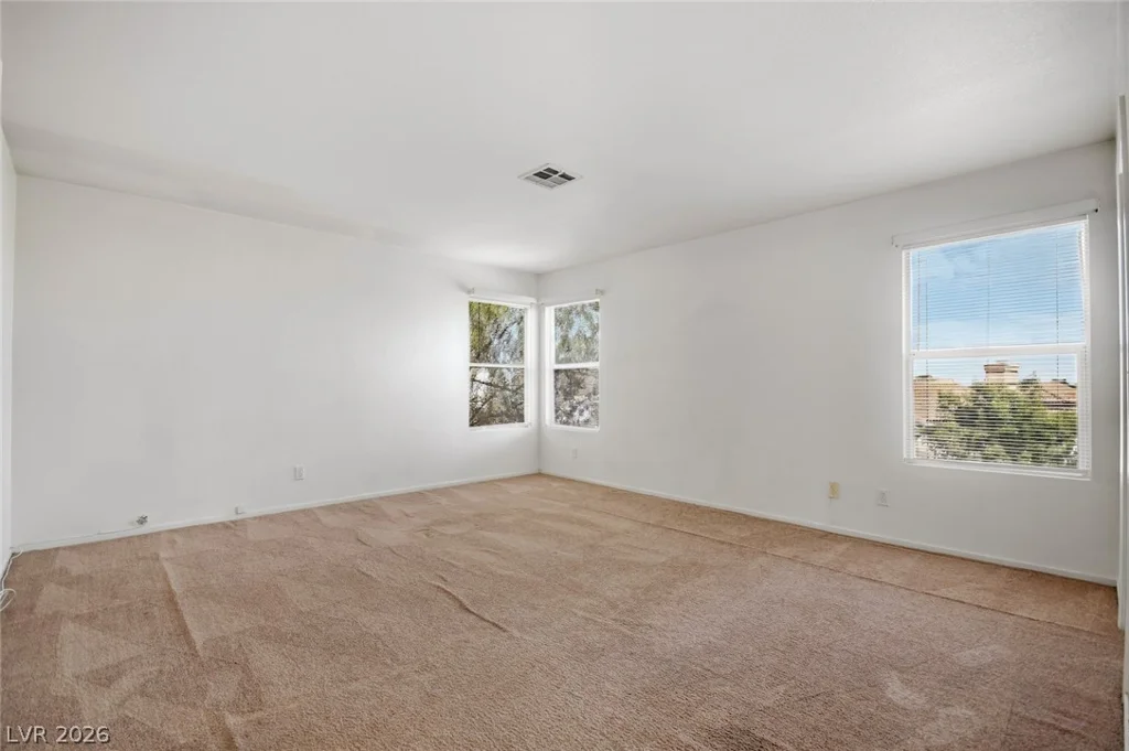 1428 Desert Hills, Las Vegas, NV 89117
