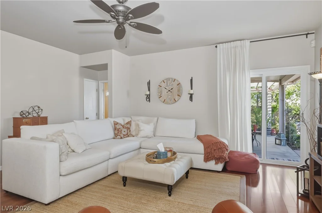 10528 Early Heights, Las Vegas, NV 89129