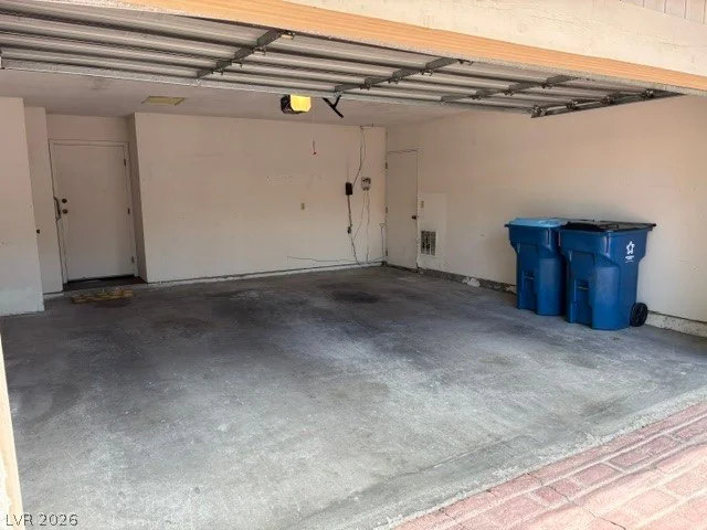2101 Calle De Espana, Las Vegas, NV 89102