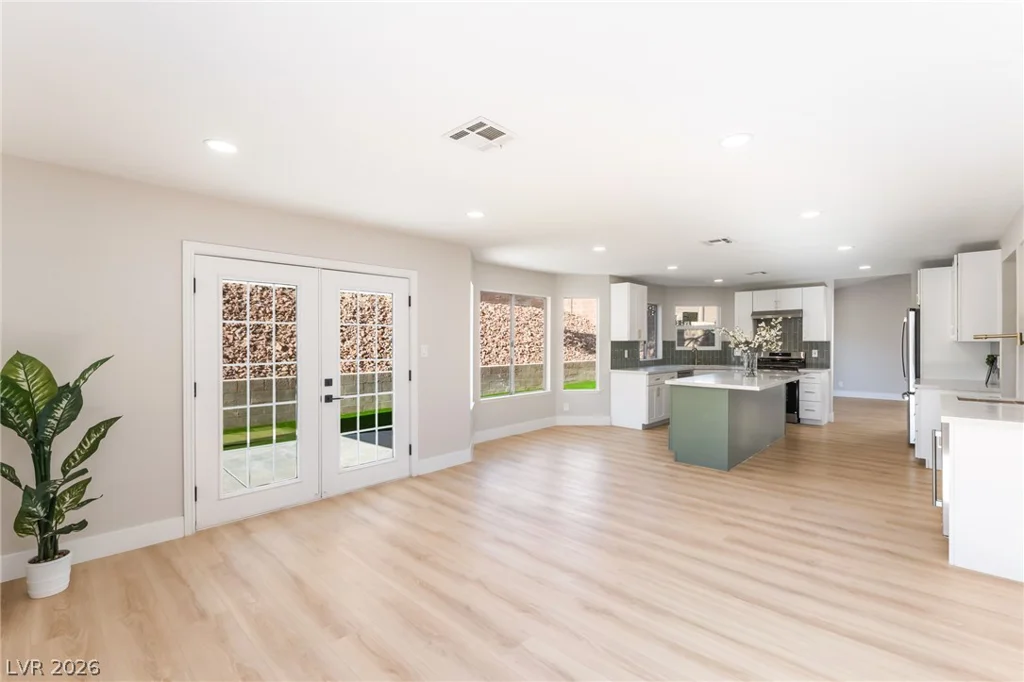 1517 Kirby, Las Vegas, NV 89117
