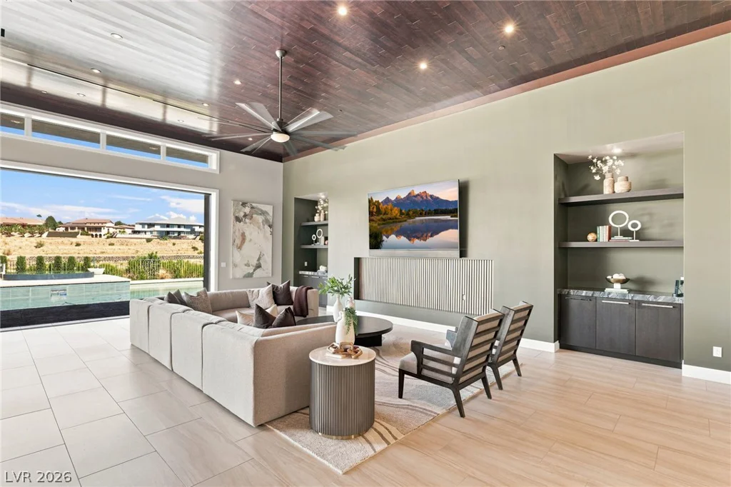 1376 Opal Valley, Henderson, NV 89052