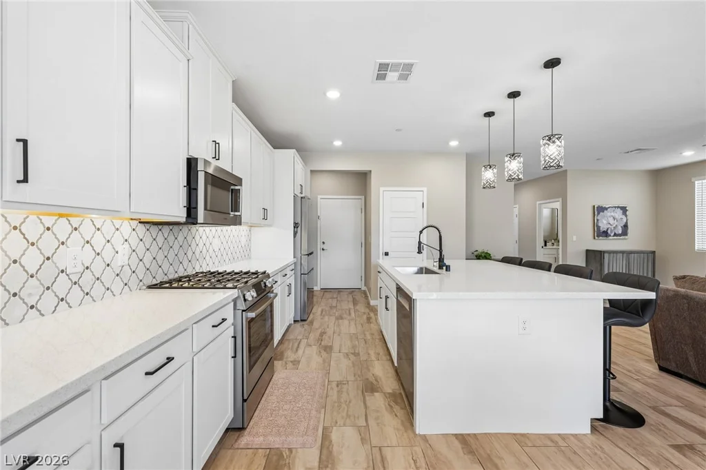 194 Viento Ridge, Henderson, NV 89012