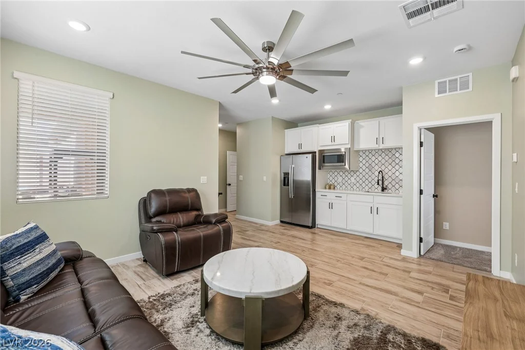 194 Viento Ridge, Henderson, NV 89012