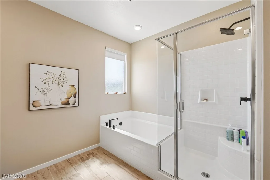 194 Viento Ridge, Henderson, NV 89012
