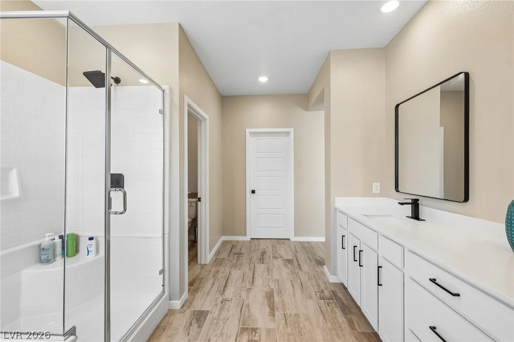 194 Viento Ridge, Henderson, NV 89012