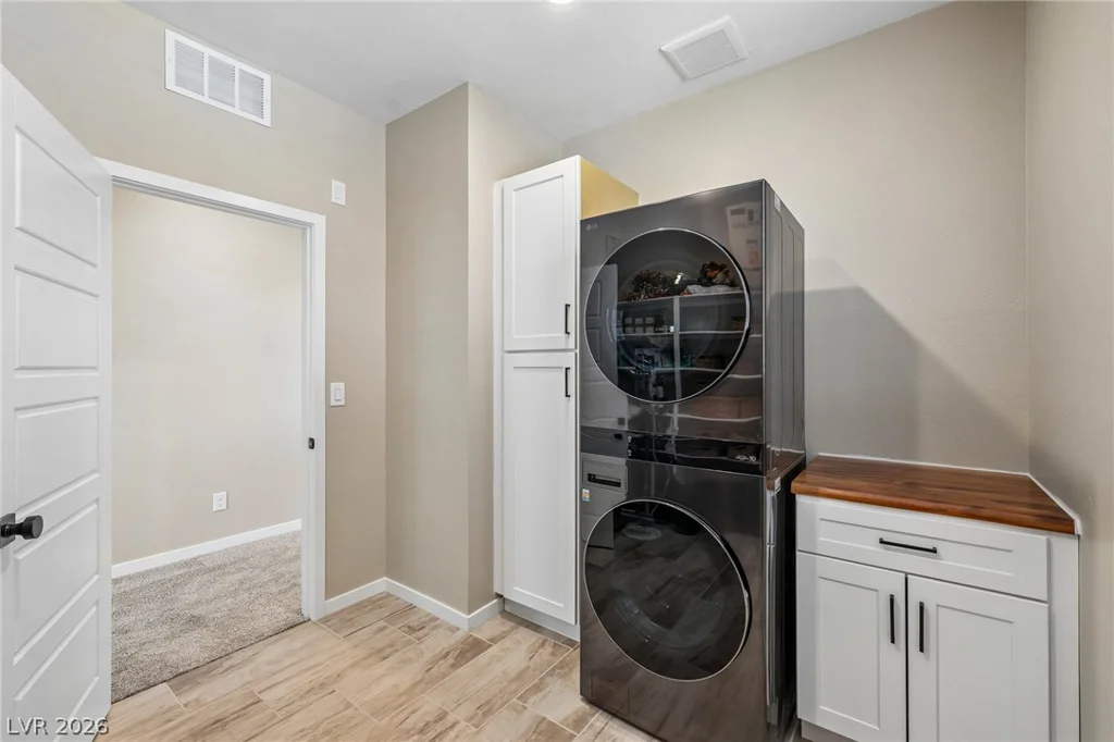 194 Viento Ridge, Henderson, NV 89012