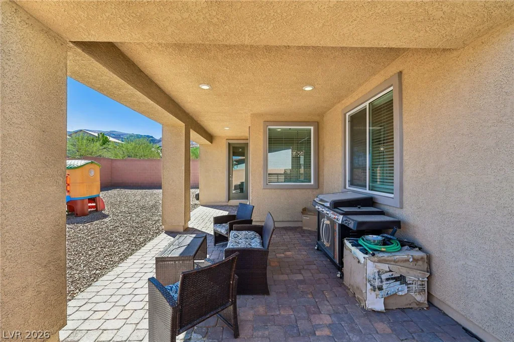 194 Viento Ridge, Henderson, NV 89012