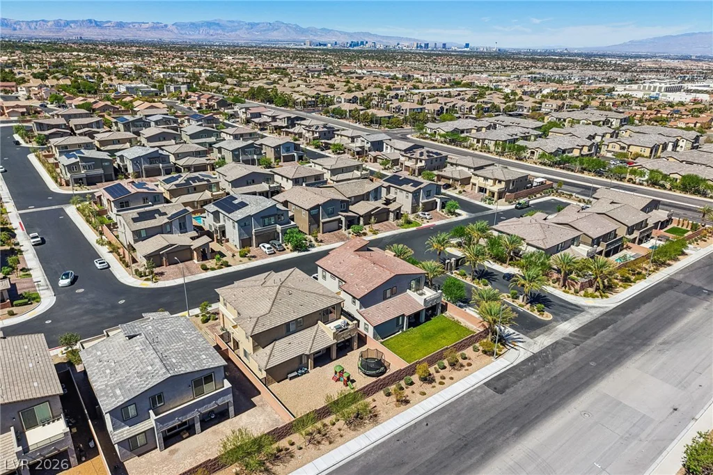 194 Viento Ridge, Henderson, NV 89012