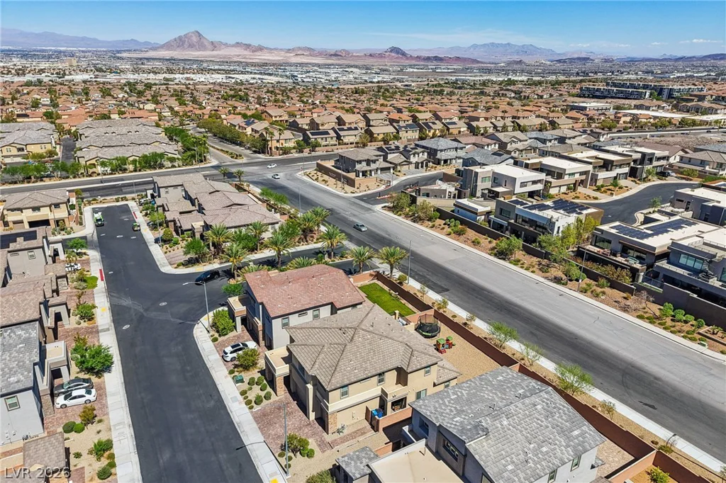194 Viento Ridge, Henderson, NV 89012