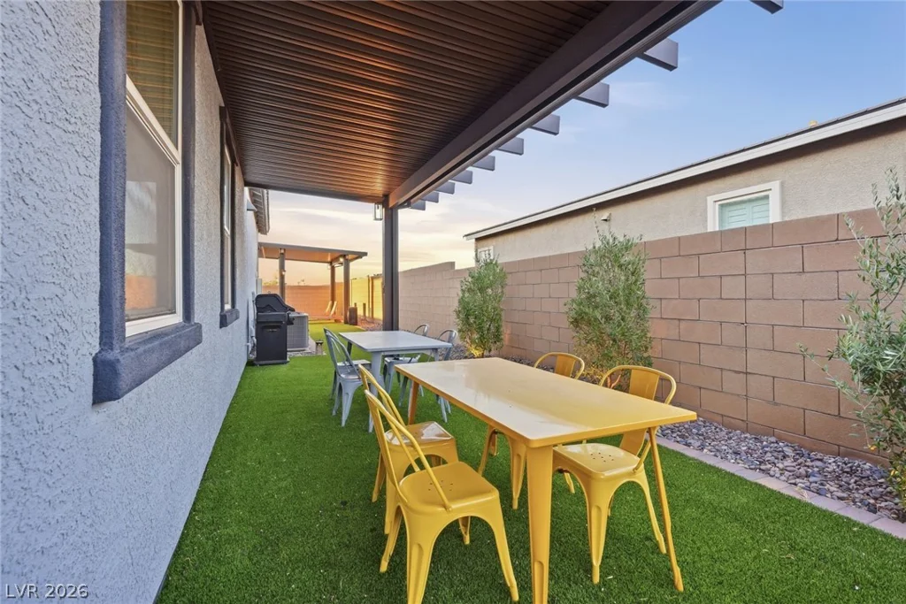 136 Brixton, Henderson, NV 89011