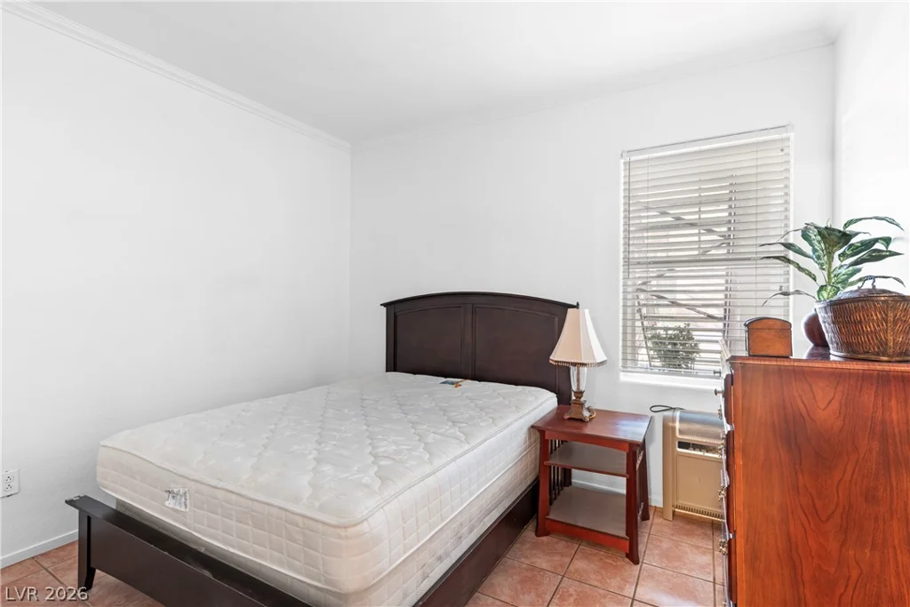 1012 Domnus, Las Vegas, NV 89144