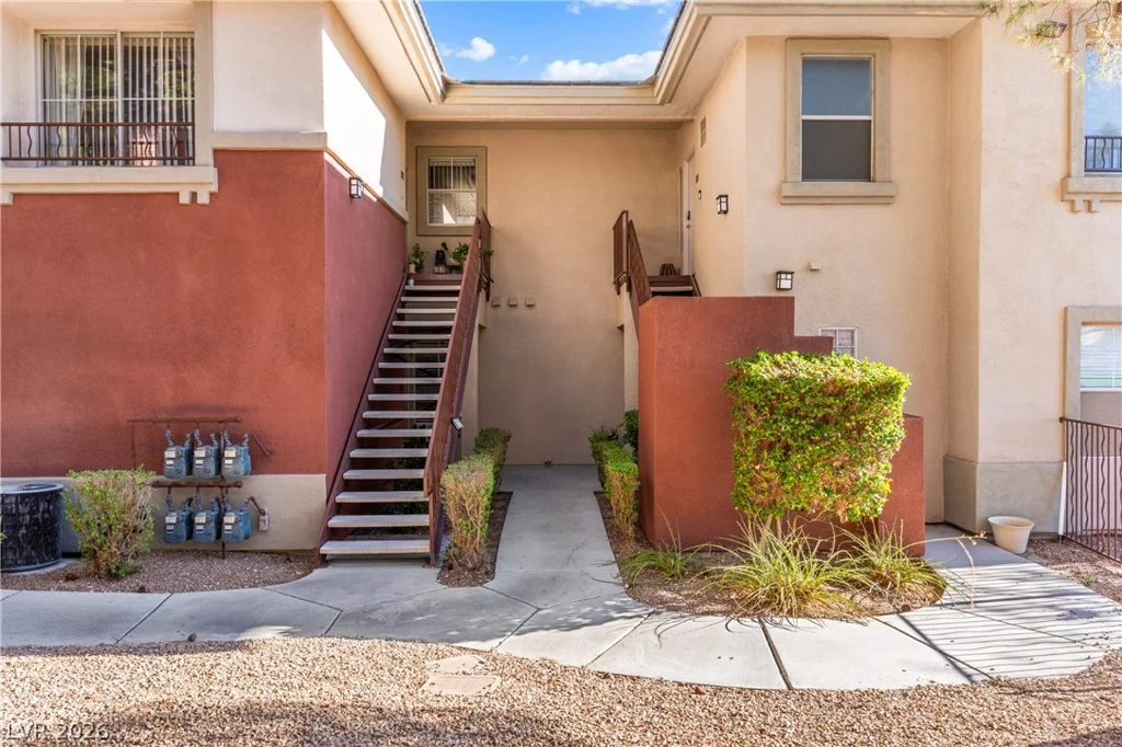 1012 Domnus, Las Vegas, NV 89144