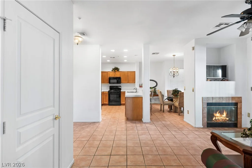 1012 Domnus, Las Vegas, NV 89144