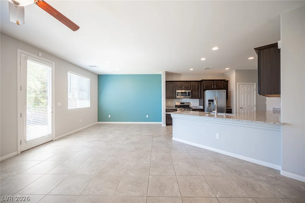 8967 Drummer Bay, Las Vegas, NV 89149