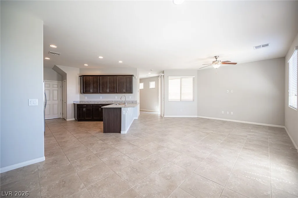 8967 Drummer Bay, Las Vegas, NV 89149