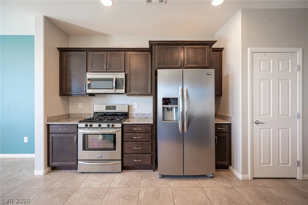 8967 Drummer Bay, Las Vegas, NV 89149