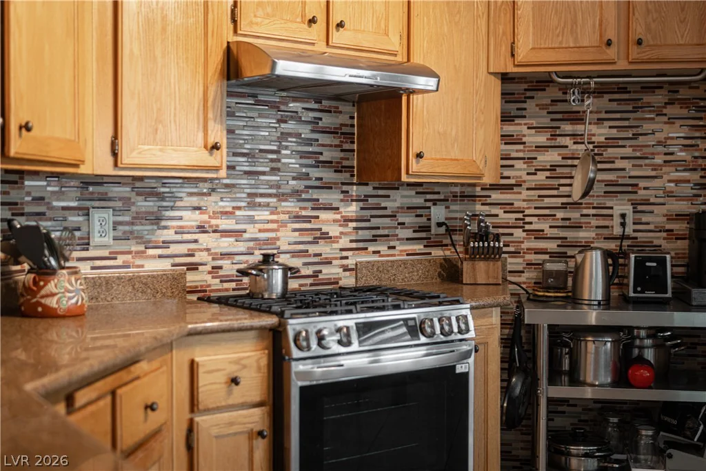1816 Eagle Bluff, Las Vegas, NV 89128