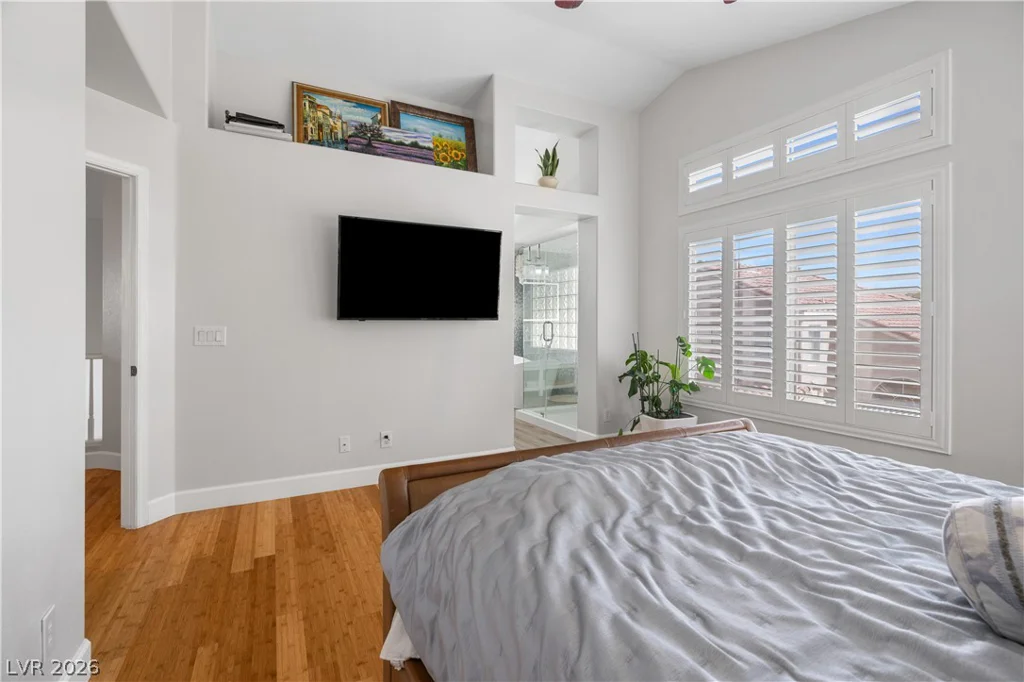 1816 Eagle Bluff, Las Vegas, NV 89128