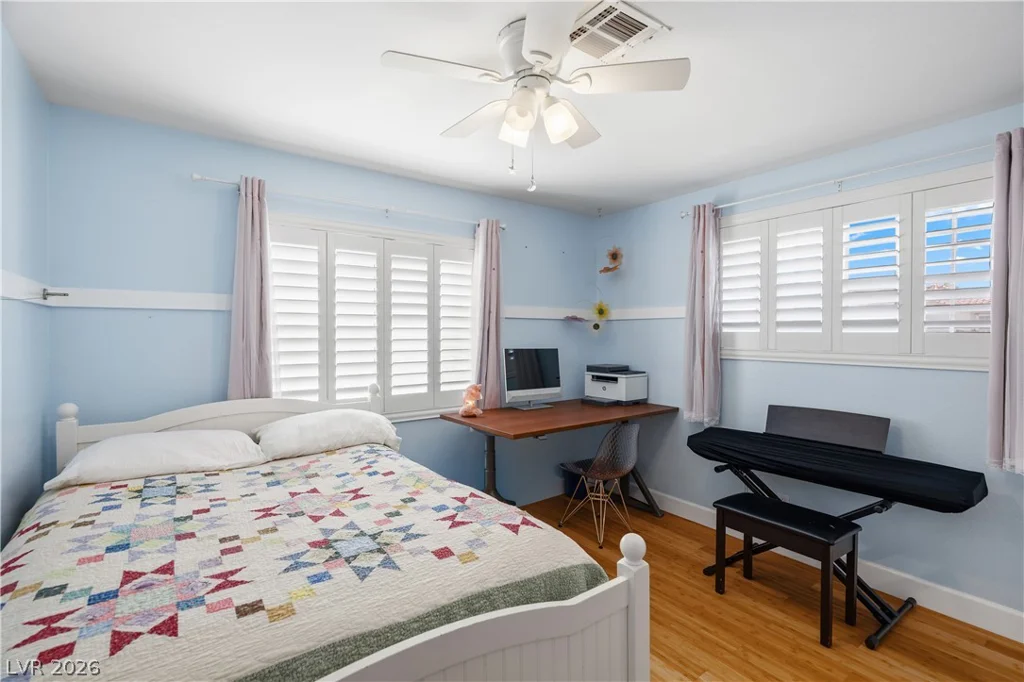 1816 Eagle Bluff, Las Vegas, NV 89128
