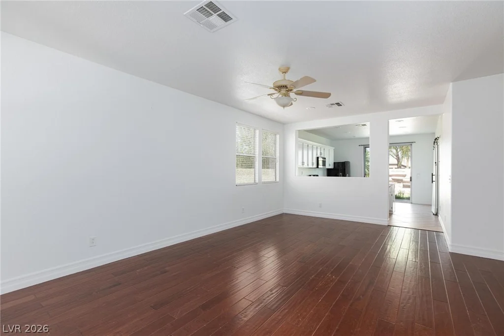 8212 Calico Wind, Las Vegas, NV 89131