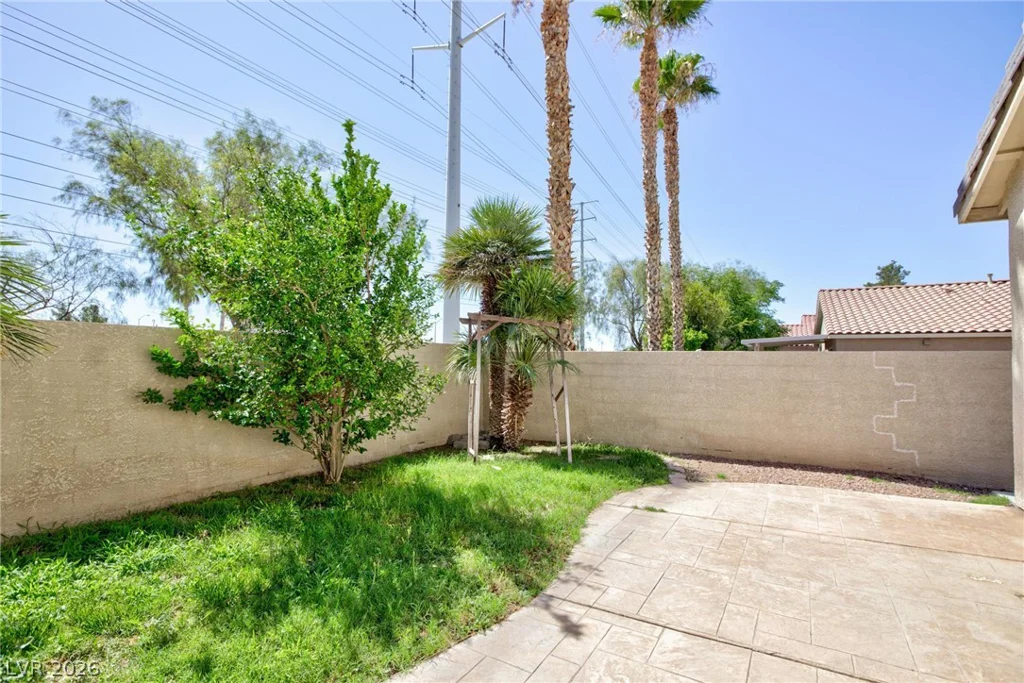 8212 Calico Wind, Las Vegas, NV 89131