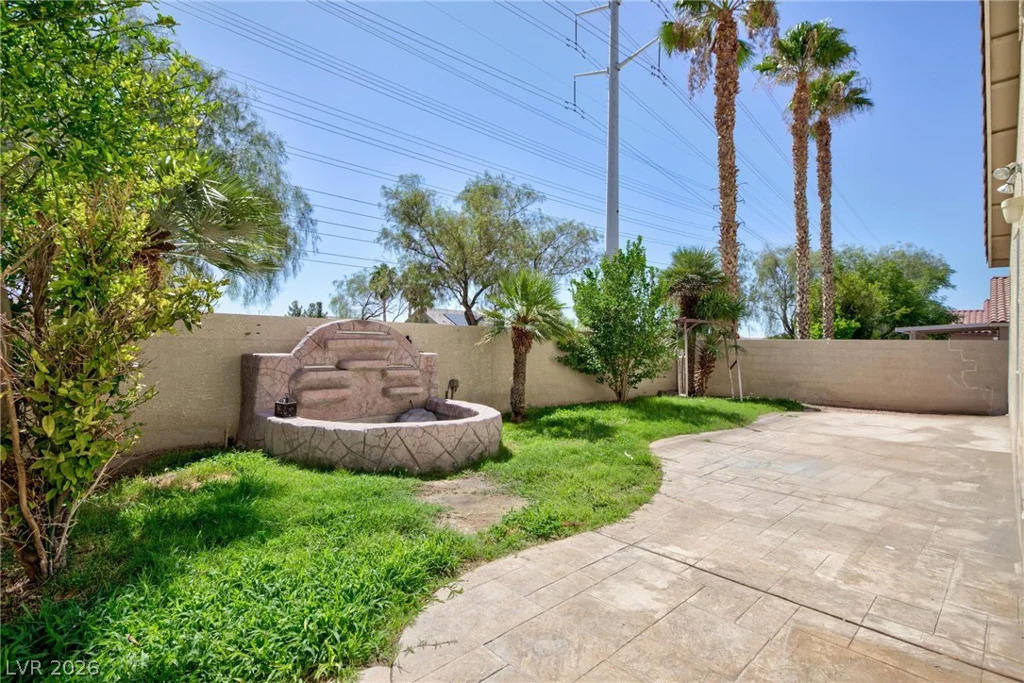 8212 Calico Wind, Las Vegas, NV 89131