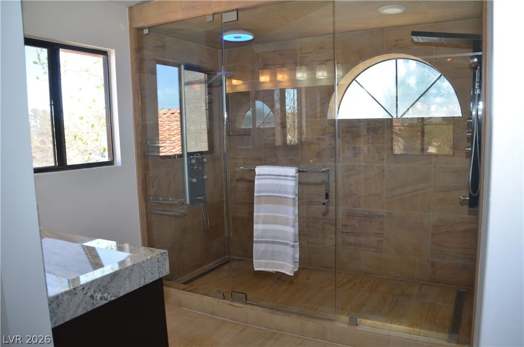 1442 White, Las Vegas, NV 89119
