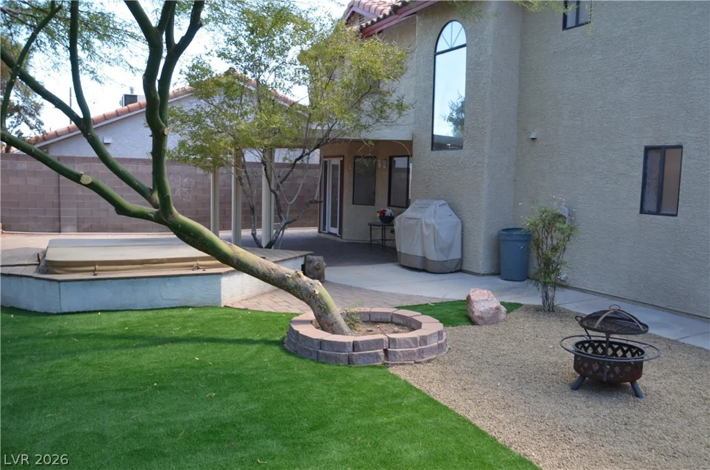 1442 White, Las Vegas, NV 89119