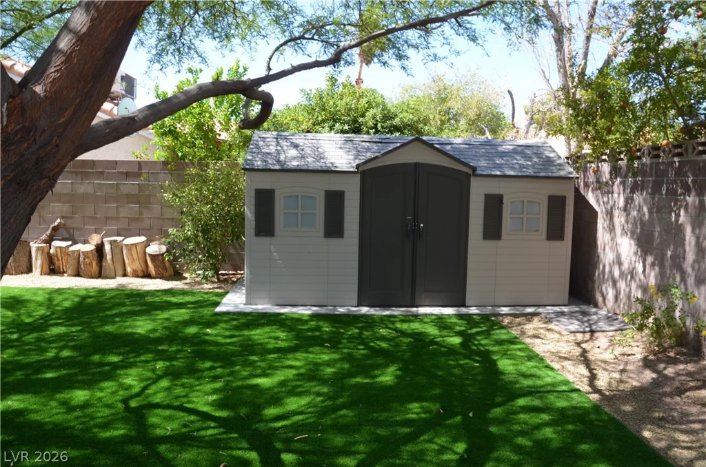 1442 White, Las Vegas, NV 89119
