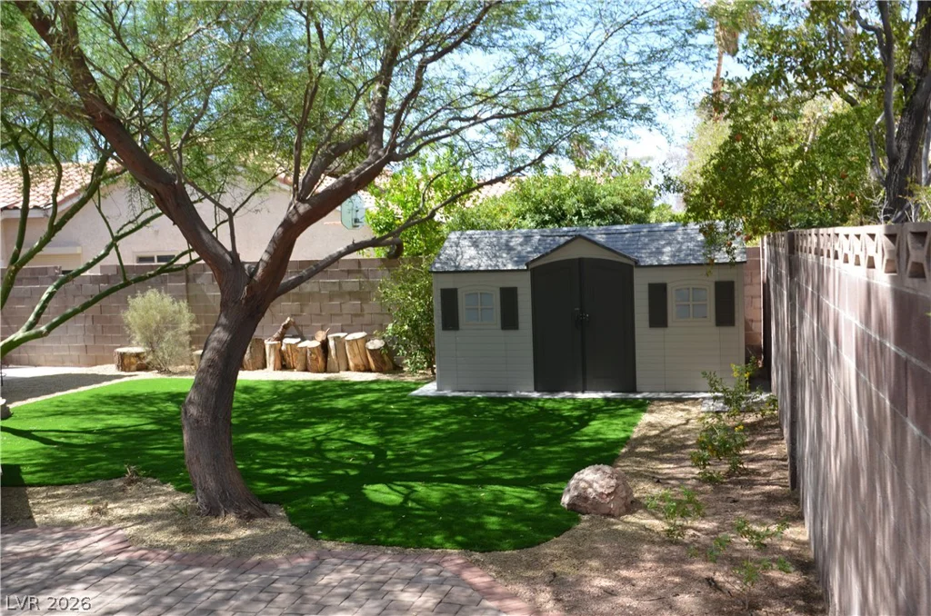 1442 White, Las Vegas, NV 89119